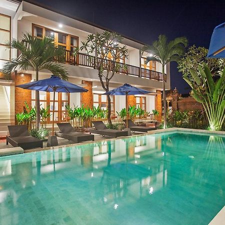 Sahadewa Suites Residence Kerobokan Екстериор снимка