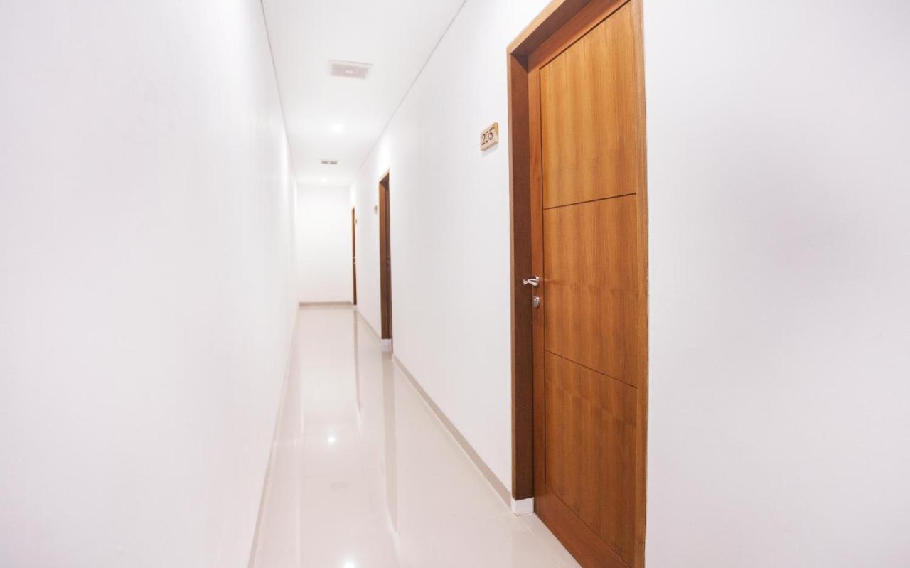 Sahadewa Suites Residence Kerobokan Екстериор снимка